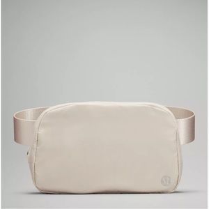 Lululemon Athletica Everywhere Belt Bag- white opal